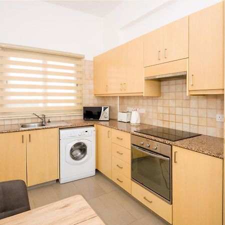 Bowker Apartment Протарас Екстериор снимка